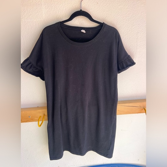 Old navy Black Ruffle Sleeve T-Shirt - Picture 1 of 2